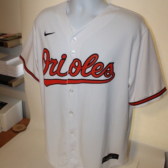 NEW Nike MLB Gunnar Henderson Baltimore Orioles Jersey # 2 : Size Large - Picture 6 of 9